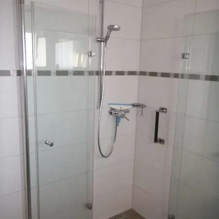 - Alte Rebschule Apartment *