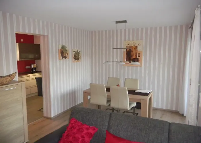 - Alte Rebschule アパート