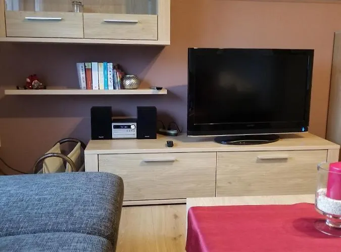 - Alte Rebschule アパート